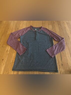 Capsule men’s XL LONG SLEEVE SHIRT